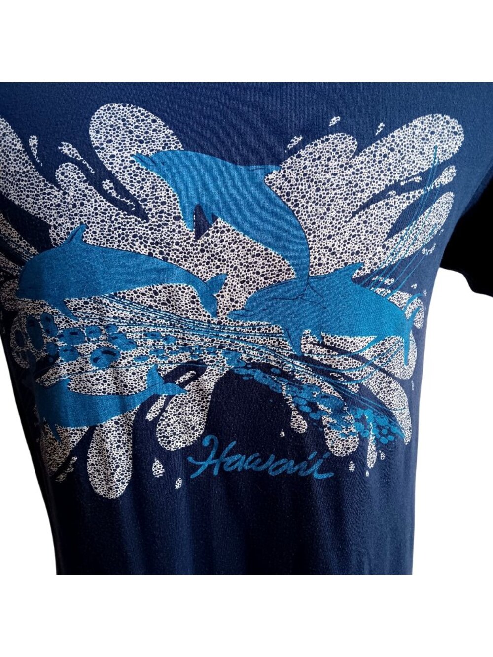 Vintage T-Shirt Large Single Stitch 1980's Hanes Hawaii Surfer Dolphins Print